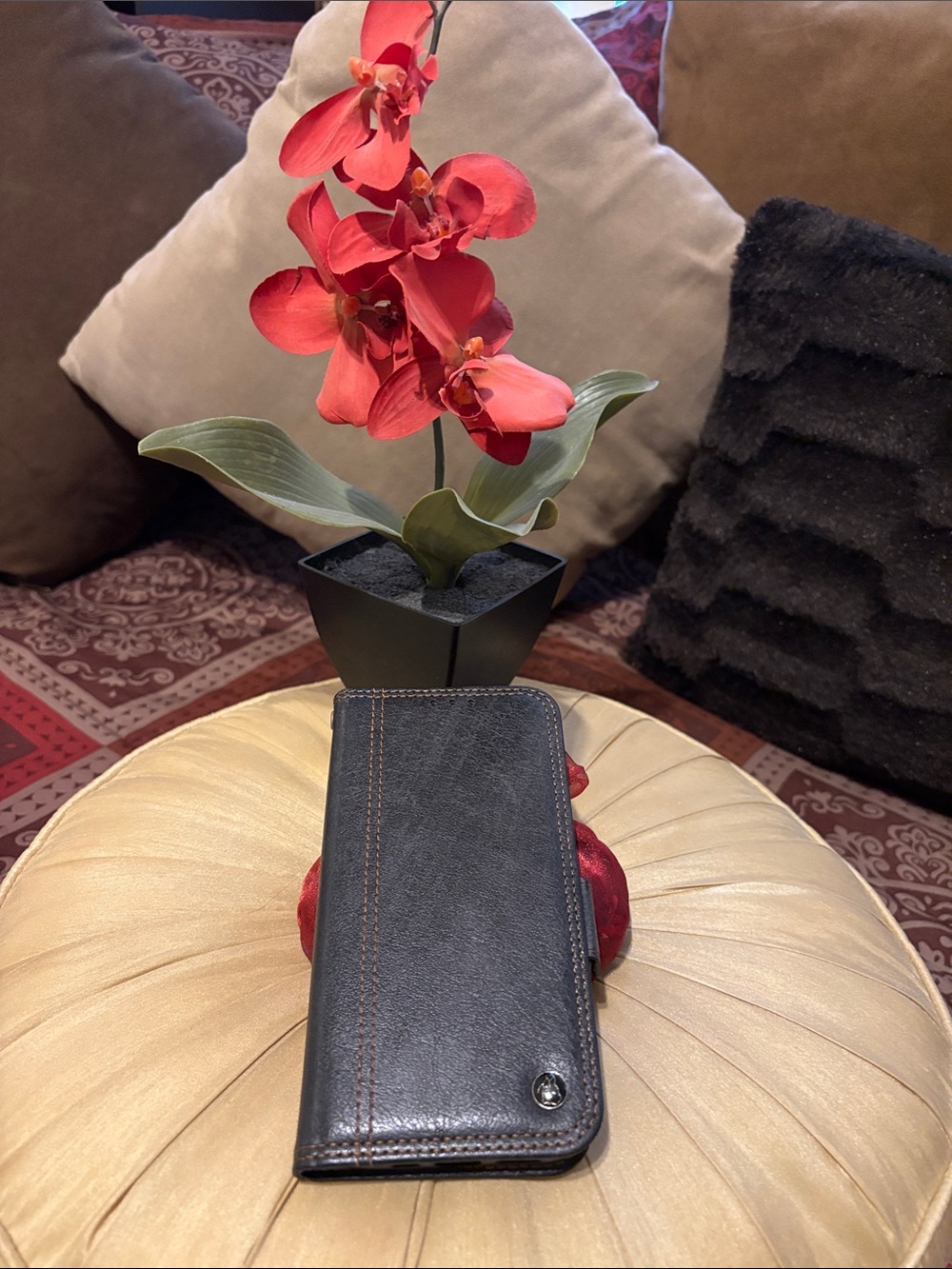 NWT Black Leather iPhone 16/17 Wallet Case with Red Stitching